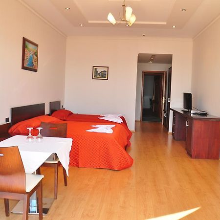 Priska e Madhe Dajti Park Resort מראה חיצוני תמונה
