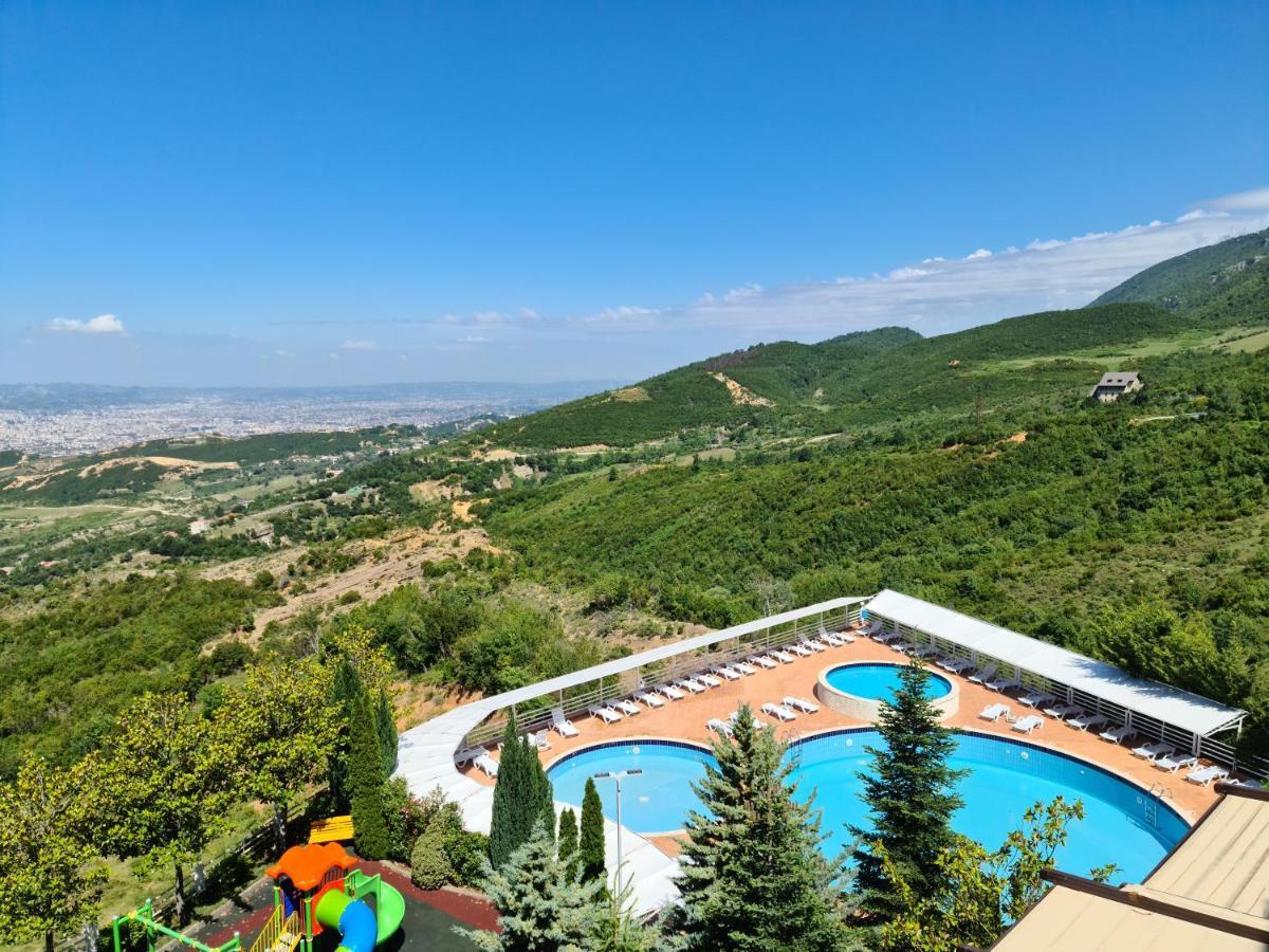 Priska e Madhe Dajti Park Resort מראה חיצוני תמונה